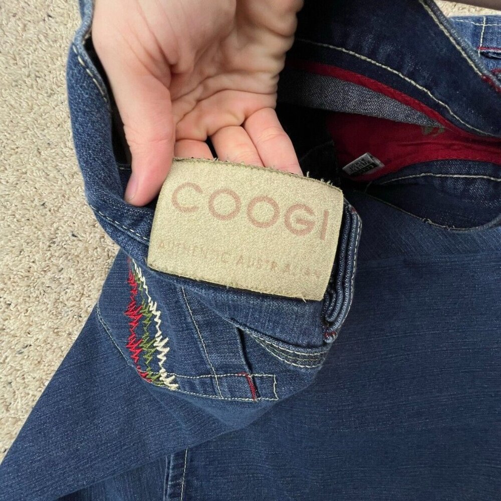 Coogi Mens 42x33 Blue Denim Pants Jeans 100% Cotton Red Green Design Pockets - Picture 2 of 14